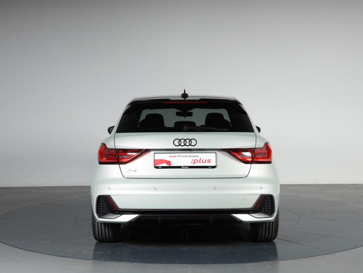 Auto Audi A1 Sportback Sportback 35 1.5 tfsi Identity Black s-tronic Aziendale in vendita presso concessionaria Frav a 30.500&euro; - foto numero 5