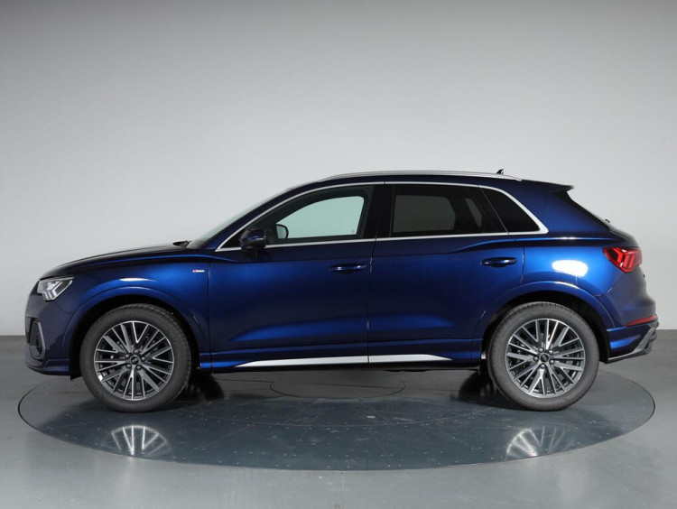 Auto Audi Q3 35 1.5 tfsi S line edition  s-tronic Aziendale in vendita presso concessionaria Frav a 45.500&euro; - foto numero 3