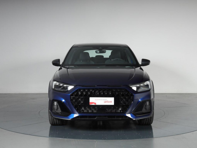 Auto Audi A1 Allstreet allstreet 30 1.0 tfsi Identity Contrast 116cv s tronic Usata in vendita presso concessionaria Frav a 31.500&euro; - foto numero 2