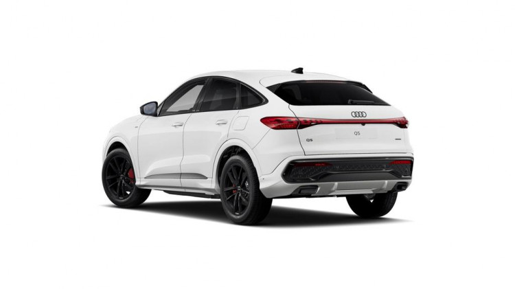 Auto Audi Q5 Sportback Sportback 2.0 e-hybrid S line edition quattro 299cv s-tronic Nuova in vendita presso concessionaria Frav a 85.058&euro; - foto numero 5