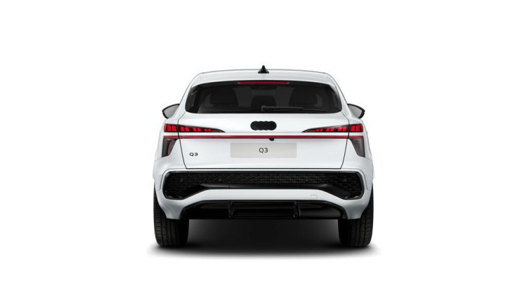 Auto Audi Q3 Sportback Sportback 1.5 e-hybrid S line edition 272cv stronic Nuova in vendita presso concessionaria Frav a 73.766&euro; - foto numero 4