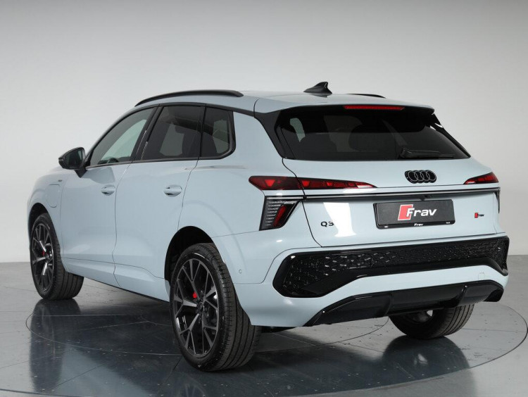Auto Audi Q3 1.5 e-hybrid Business 272cv s-tronic Nuova in vendita presso concessionaria Frav a 78.007&euro; - foto numero 4