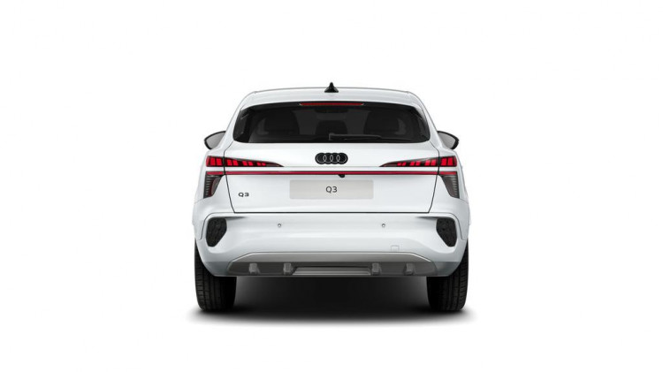 Auto Audi Q3 Sportback Sportback 1.5 tfsi mhev Business Advanced 150cv s-tronic Nuova in vendita presso concessionaria Frav a 57.142&euro; - foto numero 4