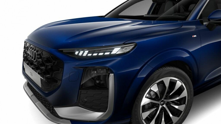 Auto Audi Q3 Sportback Sportback 1.5 tfsi mhev Business 150cv s-tronic Nuova in vendita presso concessionaria Frav a 78.242&euro; - foto numero 2