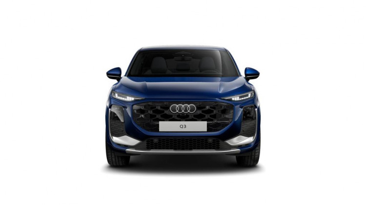 Auto Audi Q3 Sportback Sportback 1.5 tfsi mhev Business 150cv s-tronic Nuova in vendita presso concessionaria Frav a 78.242&euro; - foto numero 3