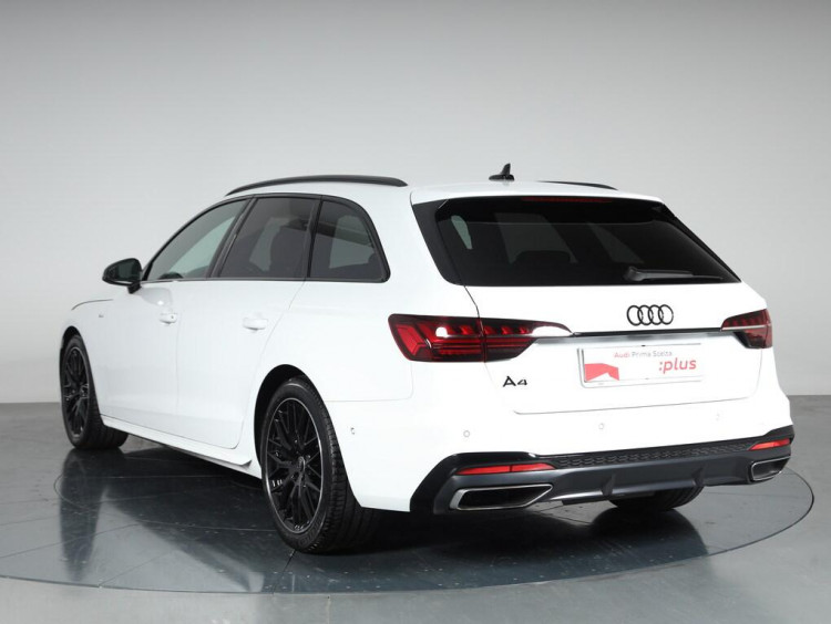 Auto Audi A4 Avant 35 2.0 tdi mhev S Line edition 163cv s-tronic Usata in vendita presso concessionaria Frav a 33.500&euro; - foto numero 4