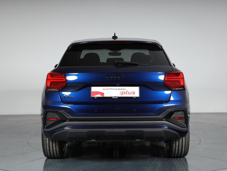Auto Audi Q2 35 1.5 tfsi Identity Black s-tronic Km 0 in vendita presso concessionaria Frav a 37.800&euro; - foto numero 5