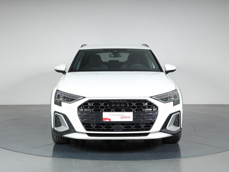 Auto Audi A3 Allstreet allstreet 35 1.5 tfsi mhev Business Advanced s-tronic Km 0 in vendita presso concessionaria Frav a 39.500&euro; - foto numero 2