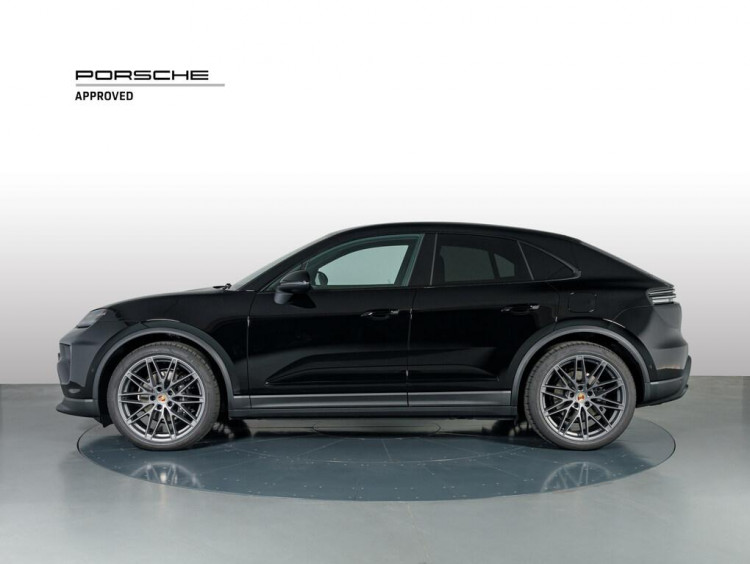 Auto Porsche Macan 4 Electric 4 Aziendale in vendita presso concessionaria Frav a 89.900&euro; - foto numero 2