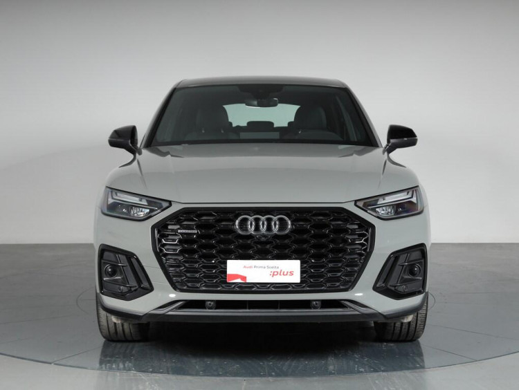 Auto Audi Q5 Sportback Sportback 40 2.0 tdi mhev 12V S line Plus quattro s tronic Usata in vendita presso concessionaria Frav a 45.500&euro; - foto numero 2