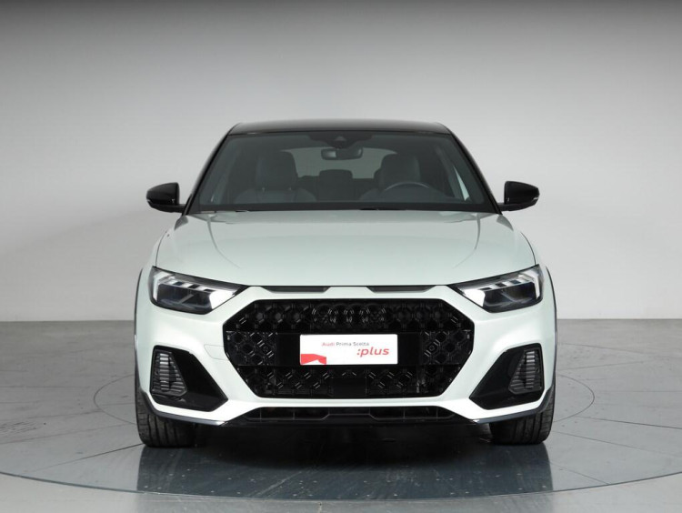 Auto Audi A1 Allstreet allstreet 30 1.0 tfsi Identity Contrast 116cv s tronic Aziendale in vendita presso concessionaria Frav a 29.900&euro; - foto numero 2