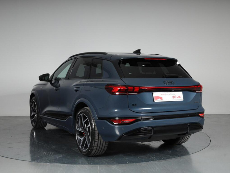Auto Audi Q6 e-tron S line edition quattro Usata in vendita presso concessionaria Frav a 70.900&euro; - foto numero 4