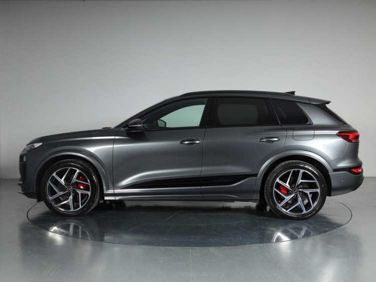 Auto Audi SQ6 e-tron sport attitude quattro Usata in vendita presso concessionaria Frav a 75.900&euro; - foto numero 3