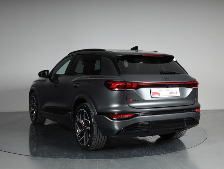 Auto Audi SQ6 e-tron sport attitude quattro Usata in vendita presso concessionaria Frav a 75.900&euro; - foto numero 4