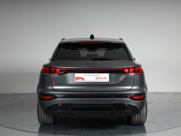 Auto Audi SQ6 e-tron sport attitude quattro Usata in vendita presso concessionaria Frav a 75.900&euro; - foto numero 5