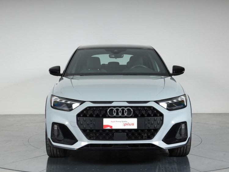 Auto Audi A1 Allstreet Allstreet 30 1.0 tfsi Identity Contrast 110cv s tronic Usata in vendita presso concessionaria Frav a 26.500&euro; - foto numero 2