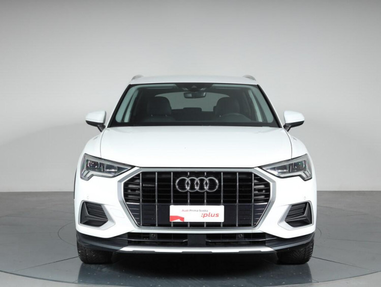 Auto Audi Q3 40 2.0 tdi Business Advanced quattro 190cv s-tronic Usata in vendita presso concessionaria Frav a 26.900&euro; - foto numero 2