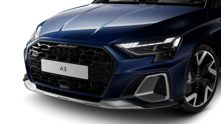 Auto Audi A3 Allstreet allstreet 35 2.0 tdi Identity Contrast s-tronic Nuova in vendita presso concessionaria Frav a 49.144&euro; - foto numero 2