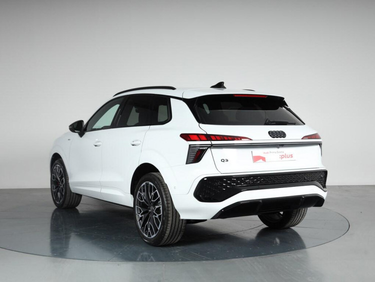 Auto Audi Q3 2.0 tdi S line edition 150cv s-tronic Km 0 in vendita presso concessionaria Frav a 60.900&euro; - foto numero 4