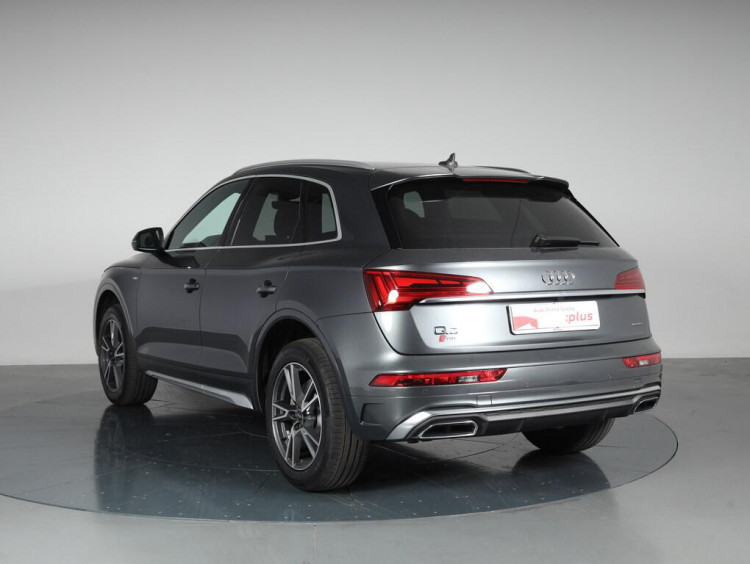 Auto Audi Q5 40 2.0 tdi mhev S line quattro s tronic Usata in vendita presso concessionaria Frav a 46.900&euro; - foto numero 4