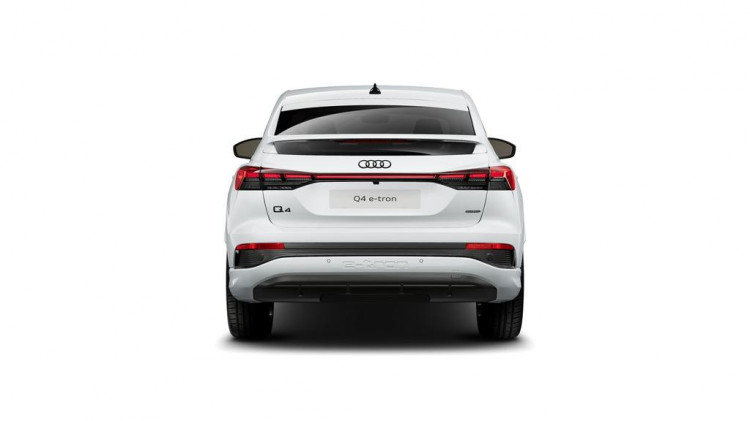 Auto Audi Q4 Sportback e-tron 45 S line edition quattro 286cv Nuova in vendita presso concessionaria Frav a 77.250&euro; - foto numero 4