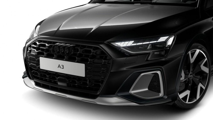 Auto Audi A3 Allstreet allstreet 35 1.5 tfsi mhev Identity Contrast s-tronic Nuova in vendita presso concessionaria Frav a 50.334&euro; - foto numero 2