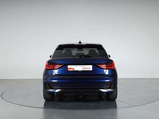 Auto Audi A1 Sportback Sportback 30 1.0 tfsi Identity Black 116cv s-tronic Aziendale in vendita presso concessionaria Frav a 31.800&euro; - foto numero 5