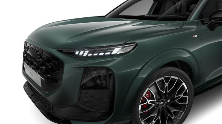 Auto Audi Q3 2.0 tfsi S line edition quattro 204cv s-tronic Nuova in vendita presso concessionaria Frav a 69.112&euro; - foto numero 2