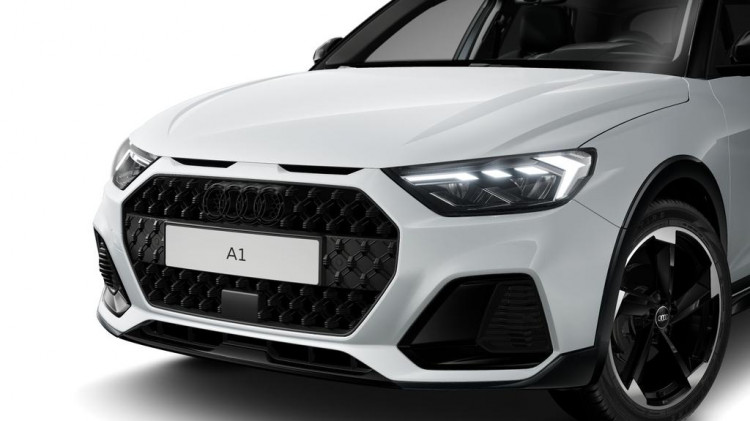 Auto Audi A1 Allstreet allstreet 30 1.0 tfsi Identity Contrast 116cv Nuova in vendita presso concessionaria Frav a 34.808&euro; - foto numero 2