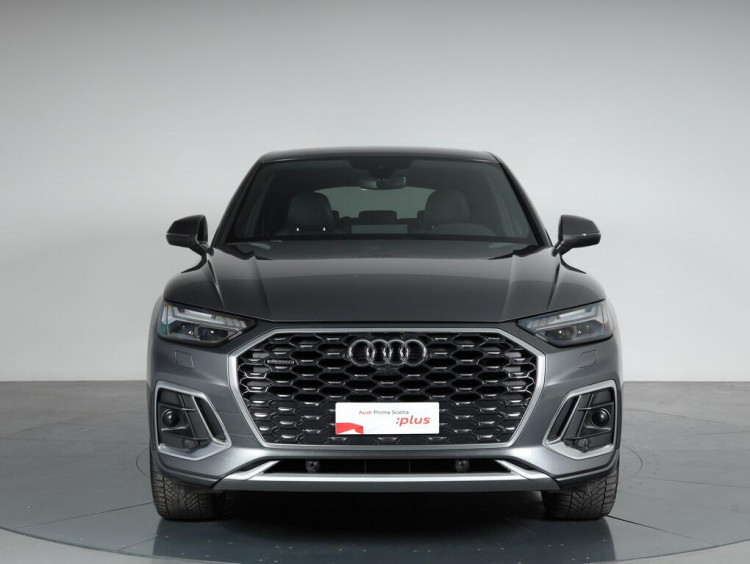 Auto Audi Q5 Sportback Sportback 40 2.0 tdi mhev 12V S line Plus quattro s tronic Usata in vendita presso concessionaria Frav a 42.500&euro; - foto numero 2