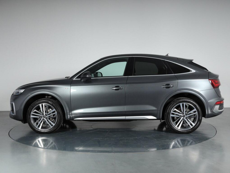 Auto Audi Q5 Sportback Sportback 40 2.0 tdi mhev 12V S line Plus quattro s tronic Usata in vendita presso concessionaria Frav a 42.500&euro; - foto numero 3