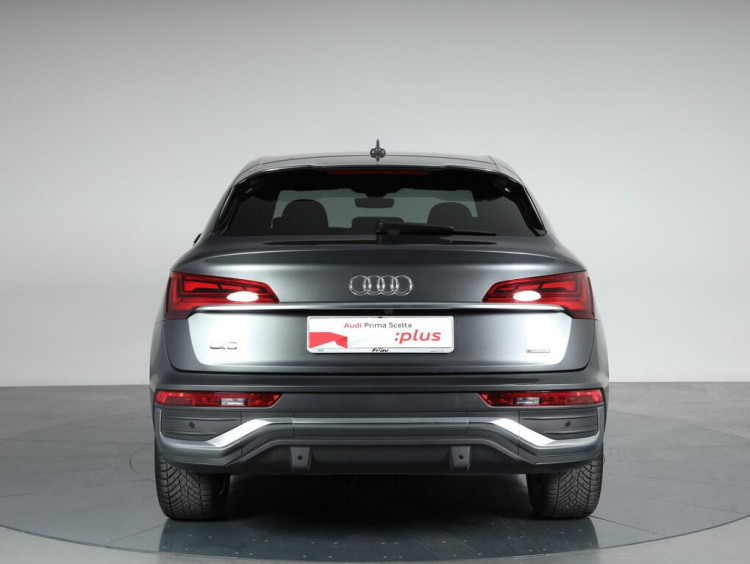 Auto Audi Q5 Sportback Sportback 40 2.0 tdi mhev 12V S line Plus quattro s tronic Usata in vendita presso concessionaria Frav a 42.500&euro; - foto numero 5