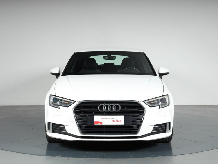 Auto Audi A3 Sportback Sportback 30 1.6 tdi Sport 116cv s-tronic Usata in vendita presso concessionaria Frav a 18.500&euro; - foto numero 2