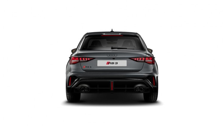 Auto Audi RS3 Sportback Sportback 2.5 tfsi quattro s-tronic Nuova in vendita presso concessionaria Frav a 88.414&euro; - foto numero 4