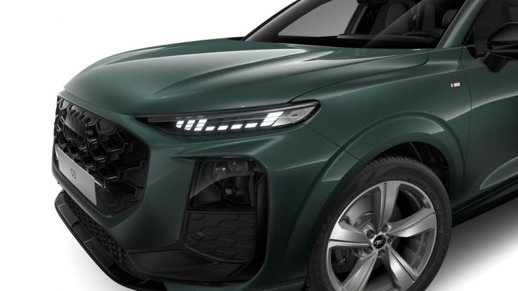 Auto Audi Q3 2.0 tfsi S line edition quattro 204cv s-tronic Nuova in vendita presso concessionaria Frav a 63.662&euro; - foto numero 2