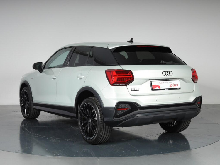 Auto Audi Q2 35 2.0 tdi Identity Black s-tronic Aziendale in vendita presso concessionaria Frav a 39.500&euro; - foto numero 4