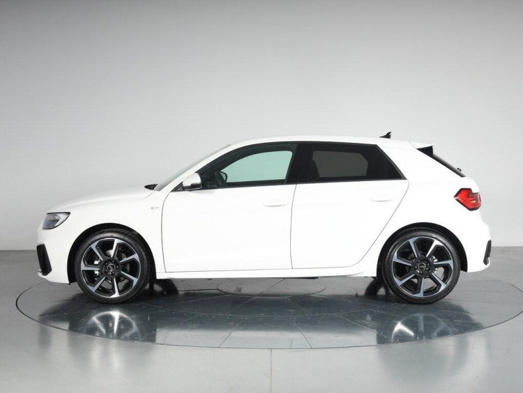 Auto Audi A1 Sportback Sportback 30 1.0 tfsi S Line Edition 116cv s-tronic Aziendale in vendita presso concessionaria Frav a 32.000&euro; - foto numero 3