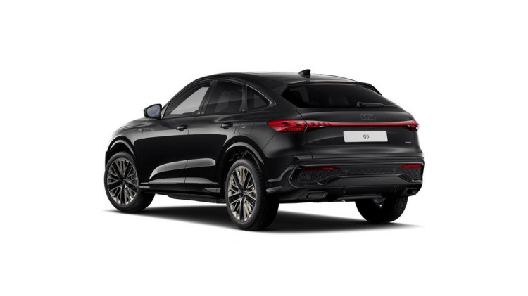 Auto Audi Q5 Sportback Sportback 2.0 e-hybrid S line edition quattro 299cv s-tronic Aziendale in vendita presso concessionaria Frav a 78.500&euro; - foto numero 5