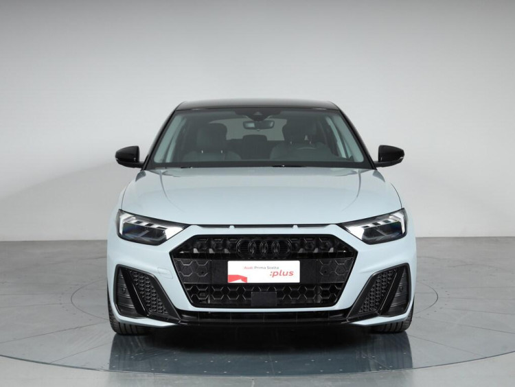 Auto Audi A1 Sportback Sportback 30 1.0 tfsi Identity Black 116cv s-tronic Aziendale in vendita presso concessionaria Frav a 31.000&euro; - foto numero 2