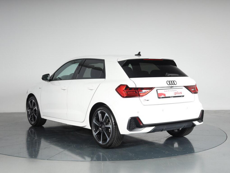 Auto Audi A1 Sportback Sportback 35 1.5 tfsi S line Edition s-tronic Aziendale in vendita presso concessionaria Frav a 34.900&euro; - foto numero 4