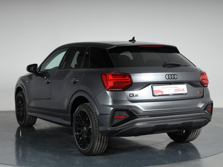 Auto Audi Q2 35 2.0 tdi Identity Black s-tronic Km 0 in vendita presso concessionaria Frav a 40.700&euro; - foto numero 4