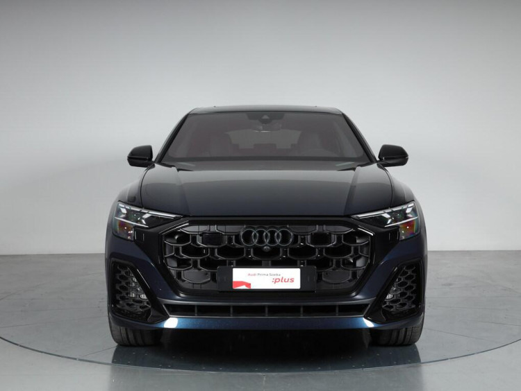 Auto Audi Q8 TFSI e 55 3.0 tfsi e S line edition quattro tiptronic Km 0 in vendita presso concessionaria Frav a 107.500&euro; - foto numero 2
