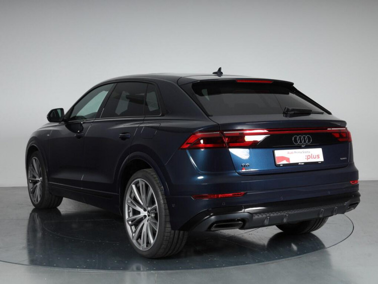 Auto Audi Q8 TFSI e 55 3.0 tfsi e S line edition quattro tiptronic Km 0 in vendita presso concessionaria Frav a 107.500&euro; - foto numero 4