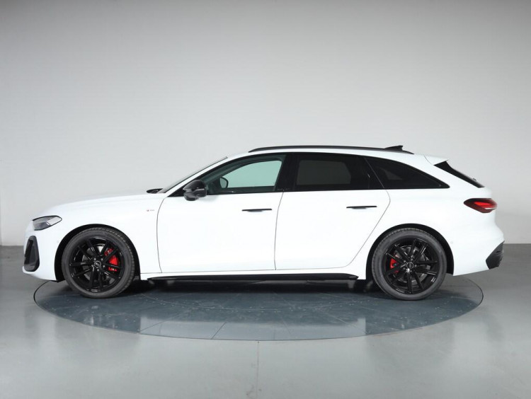 Auto Audi A5 Avant Avant 2.0 tfsi S line edition 204cv s-tronic Km 0 in vendita presso concessionaria Frav a 59.400&euro; - foto numero 3