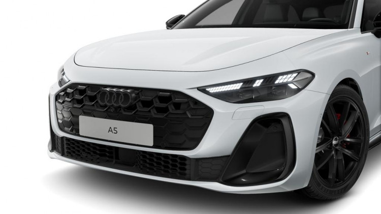 Auto Audi A5 Avant Avant 2.0 tdi mhev+ S line edition quattro 204cv s-tronic Km 0 in vendita presso concessionaria Frav a 68.800&euro; - foto numero 2