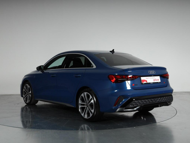 Auto Audi A3 Sedan Sedan 35 2.0 tdi S line edition s-tronic Usata in vendita presso concessionaria Frav a 36.500&euro; - foto numero 4