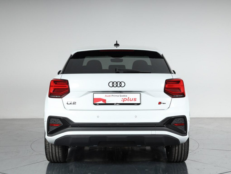 Auto Audi Q2 35 2.0 tdi Identity Black s-tronic Aziendale in vendita presso concessionaria Frav a 42.800&euro; - foto numero 5