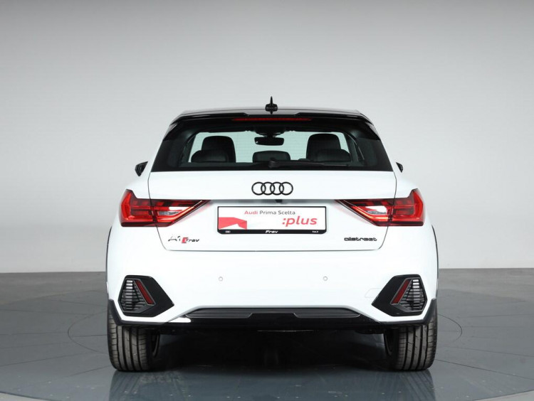 Auto Audi A1 Allstreet allstreet 30 1.0 tfsi Identity Contrast 116cv s tronic Aziendale in vendita presso concessionaria Frav a 32.100&euro; - foto numero 5