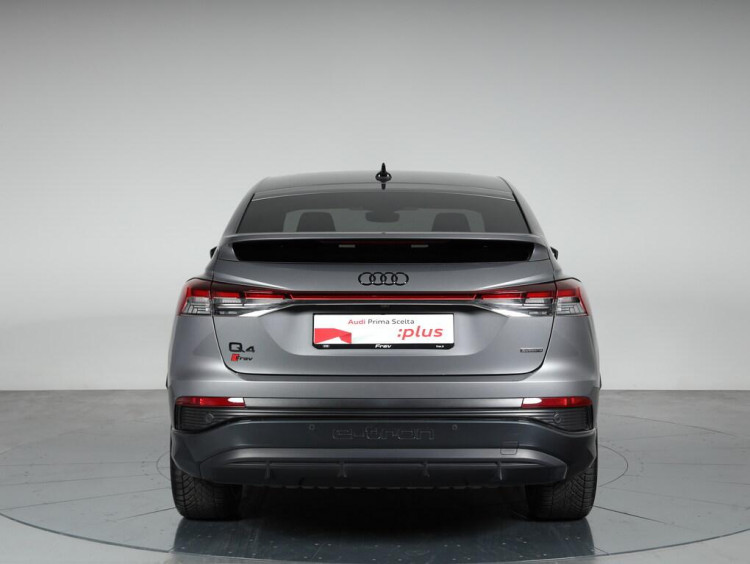 Auto Audi Q4 Sportback e-tron 45 S line edition quattro 286cv Usata in vendita presso concessionaria Frav a 46.900&euro; - foto numero 5