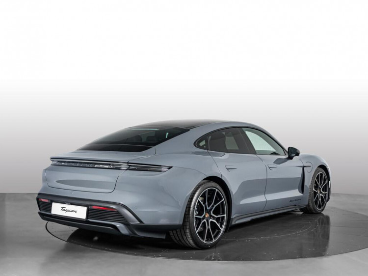 Auto Porsche Taycan 4 Black Edition 5p.ti Aziendale in vendita presso concessionaria Frav a 129.000&euro; - foto numero 3